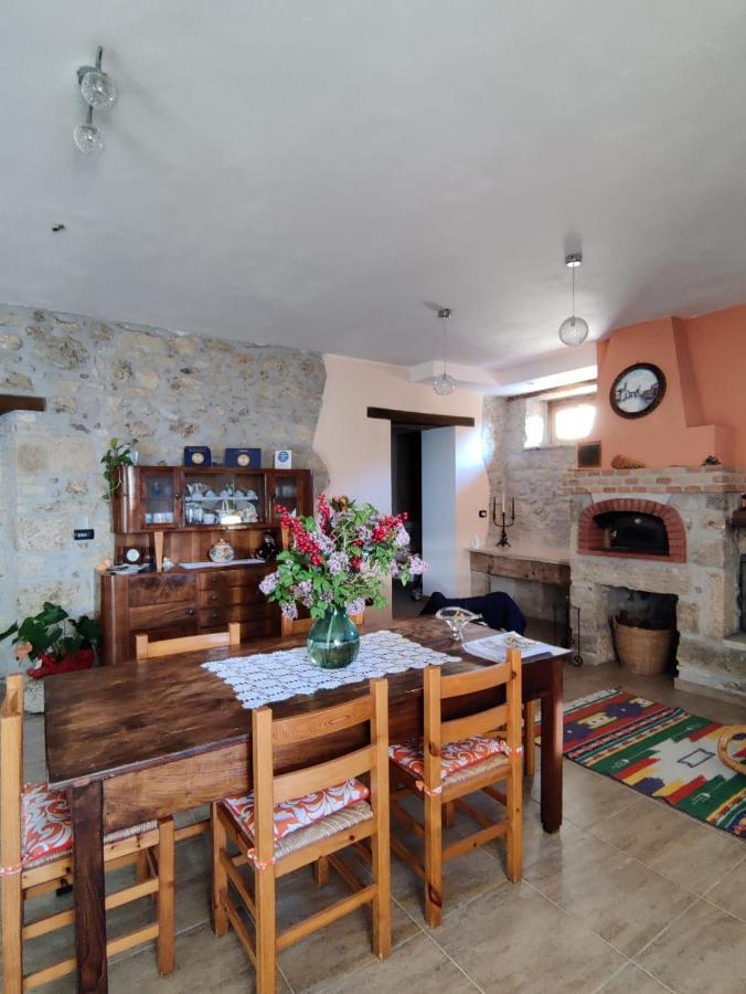 אסקולי פיצ'נו B&B Casale Giovannozzi מראה חיצוני תמונה