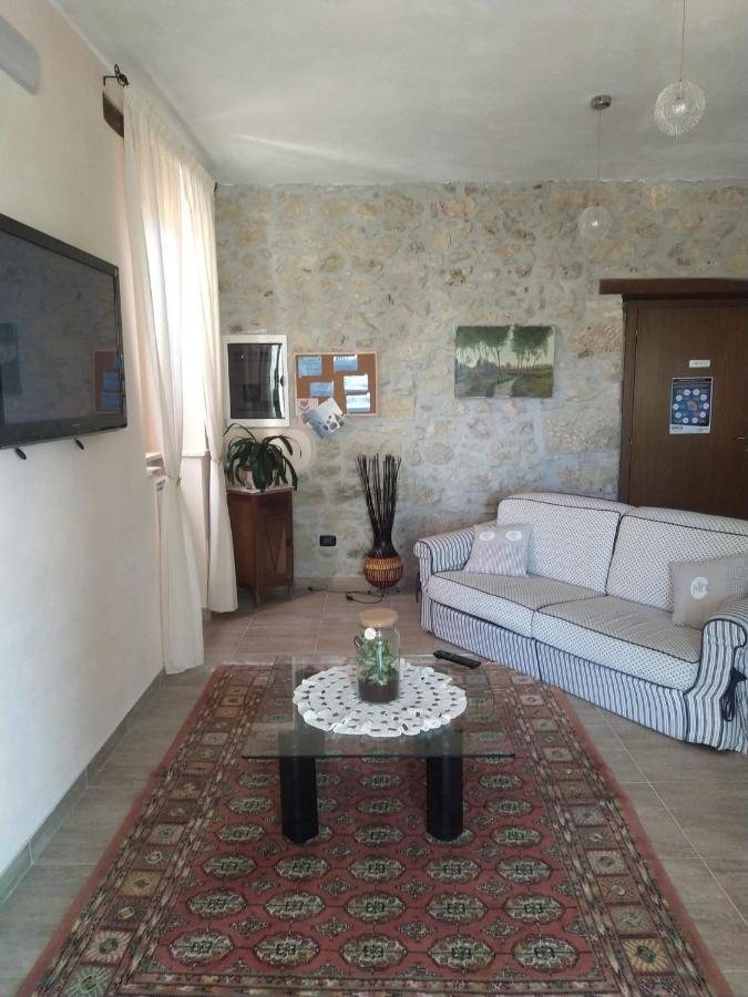 אסקולי פיצ'נו B&B Casale Giovannozzi מראה חיצוני תמונה